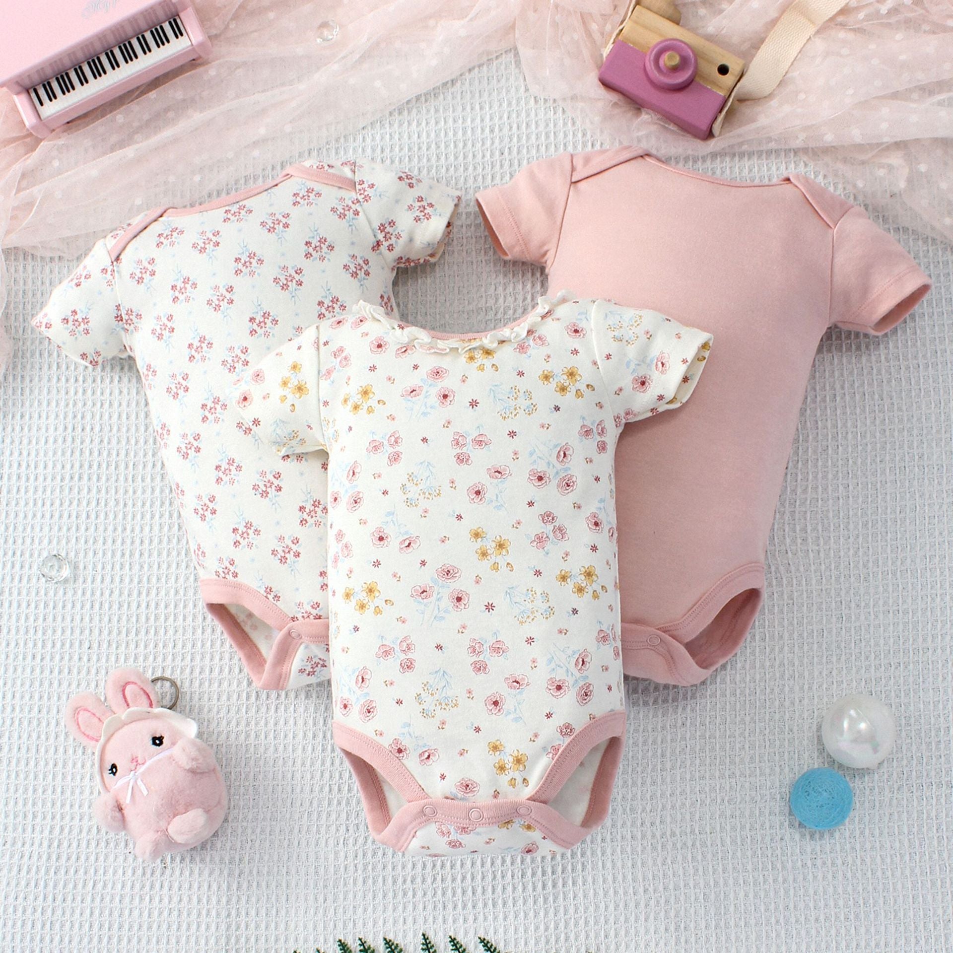 Baby's Jumpsuit Fashion Three-piece Suit